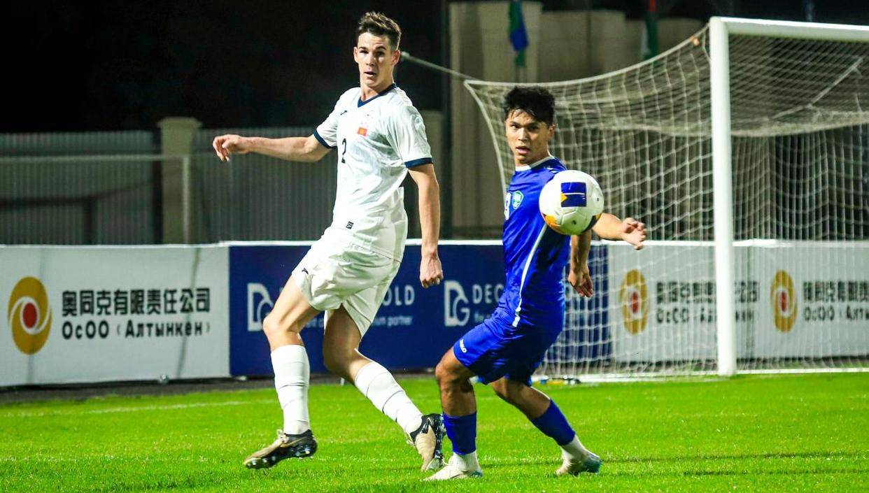 爆冷！滚球预测强队意外出局震惊全场