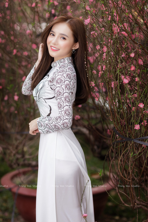 疾速英雄，F1年度争冠之夜，福登如何临危受命改写历史？